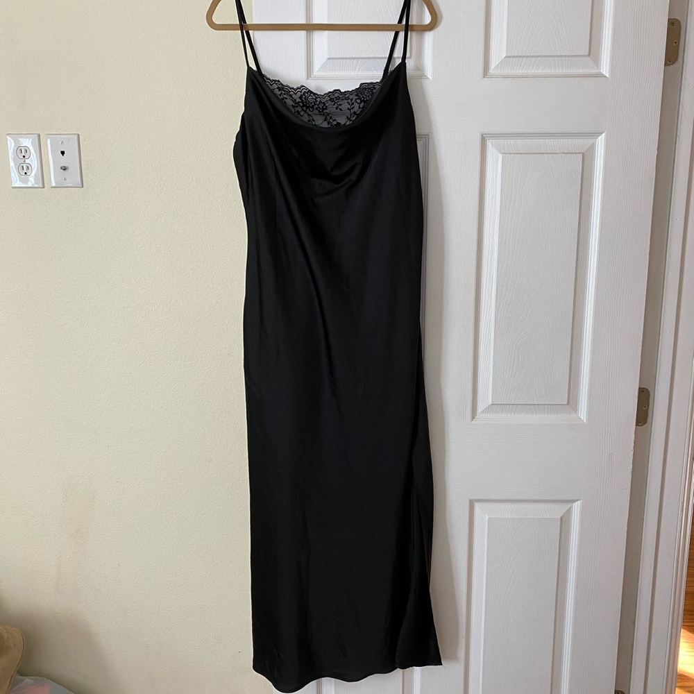 Forever 21- slip dress/ draped front with lace trim - Size XL